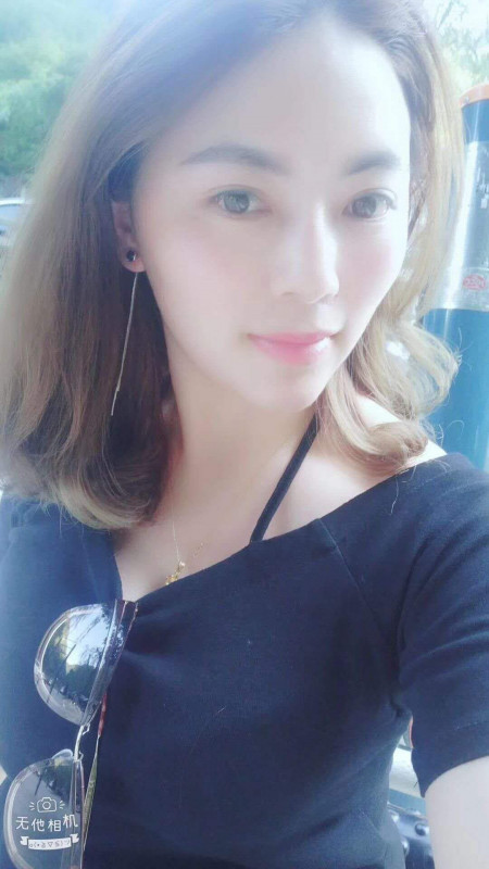 难忘的肉感姐姐